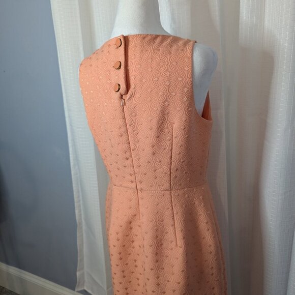 The Limited Sheath Dress, Sleeveless, Peach, Fully Lined, Size 8 - Picture 6 of 9